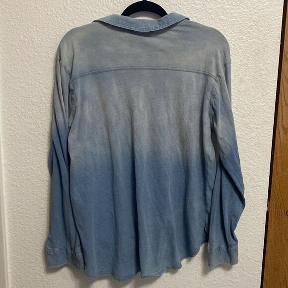 Rock & Republic high low denim top women’s LG ombré blue - Picture 5 of 7